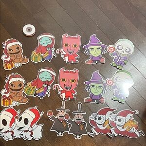 16 piece nbc ornaments. / decorations